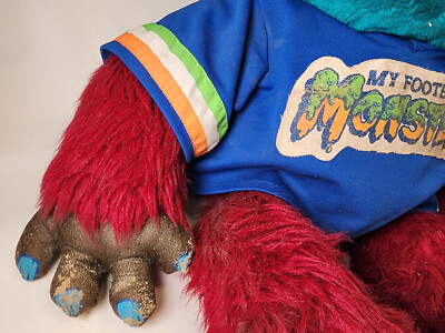 RARE Vintage 1986 My Football Pet Monster Amtoy With Shackles