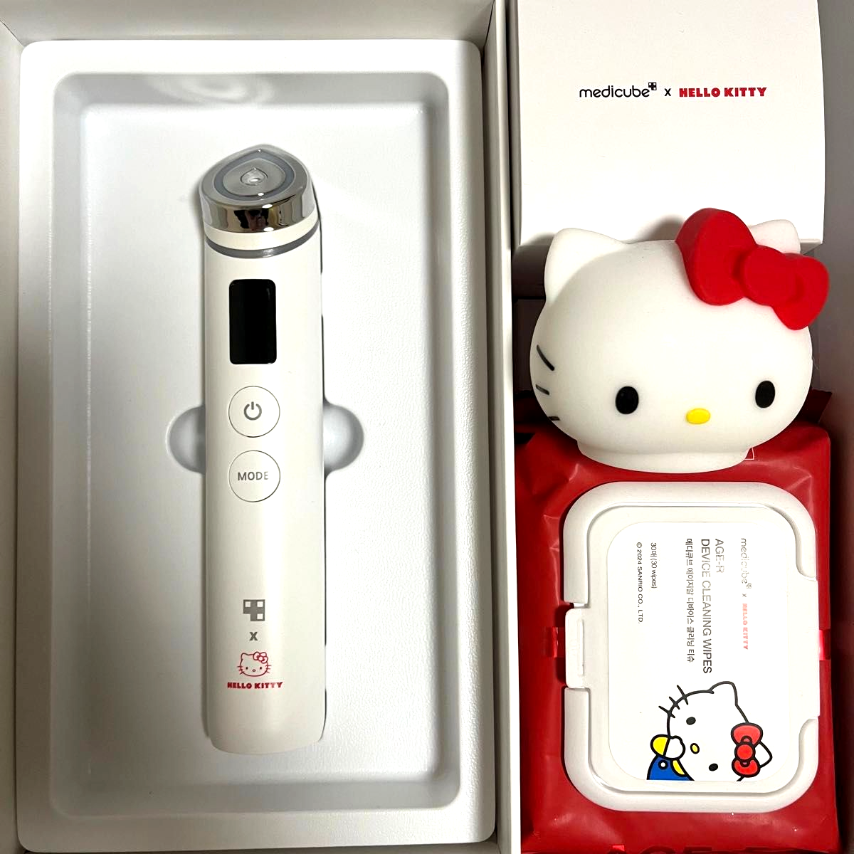 Near Mint/Tested] Medicube Hello Kitty Edition AGE-R Booster Pro