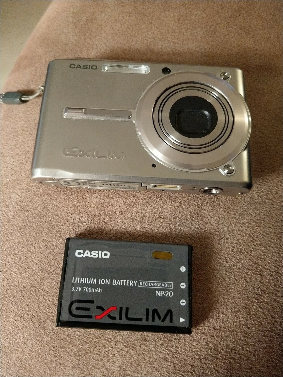 Casio EXILIM EX-S600 Digital Camera With Battery No Charger. As Is