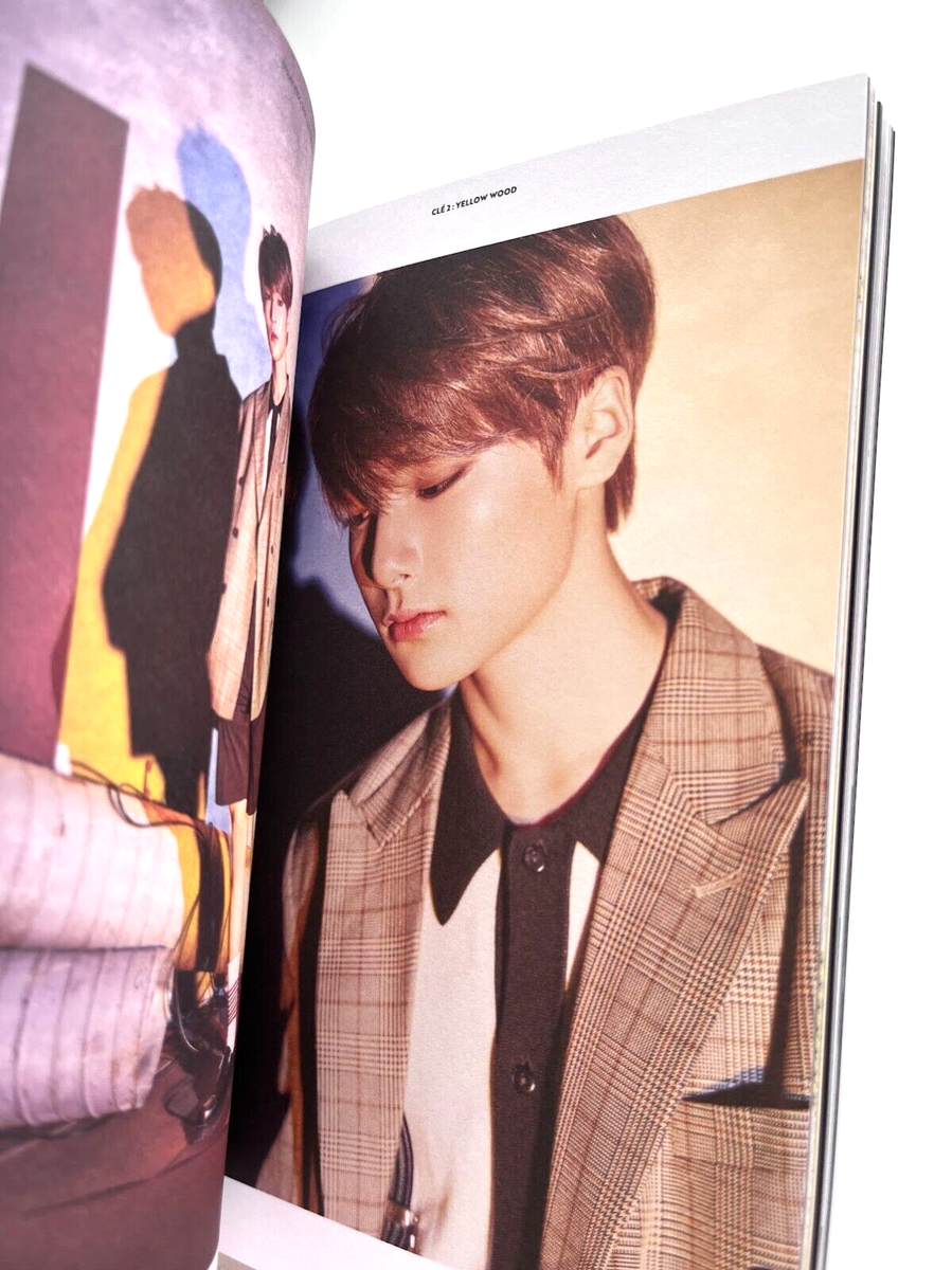 Stray Kids Cle 2 : Yellow Wood Taiwan Special Edition CD + Booklet