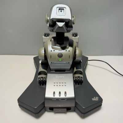 JUNK SONY AIBO ERS-111 Entertainment Robot Silver unconfirmed item