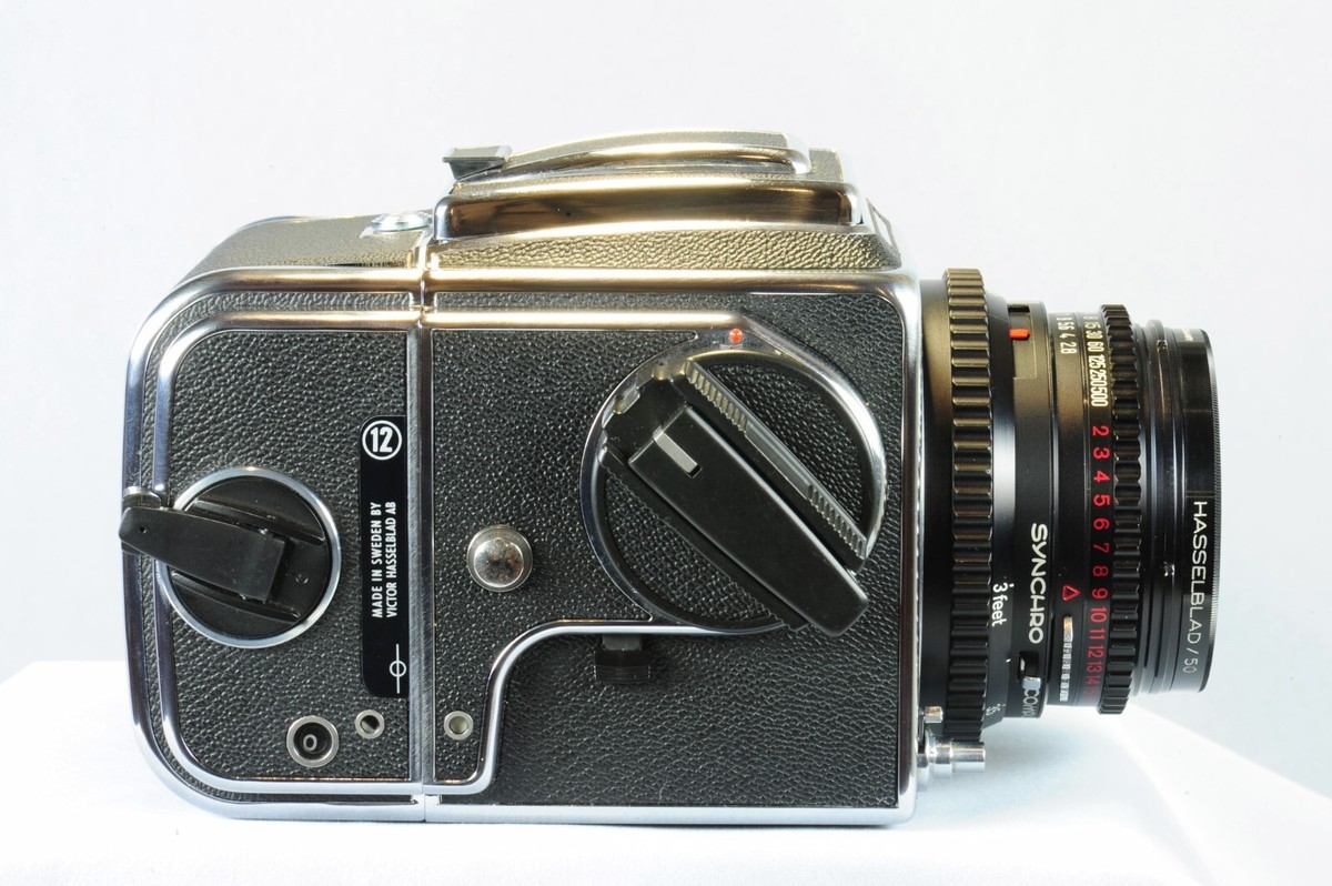 Rare][Mint+] Hasselblad 500CM + C T* 80mmF2.8 lens + A12+ Hood