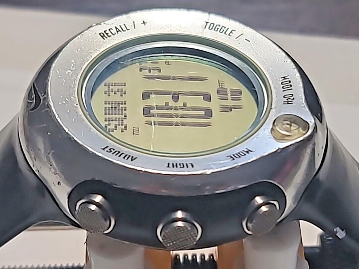 Vintage Nike Lance 4 Digital WA0018-Alti Compass Sports Watch Nike