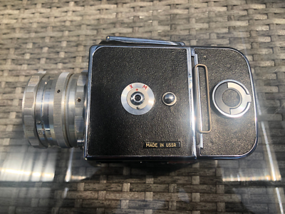 Camera Russian Arsenal Zenith 80 Medium Format 6x6 Film Camera