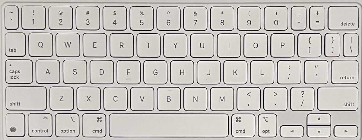 Apple Magic Keyboard 11