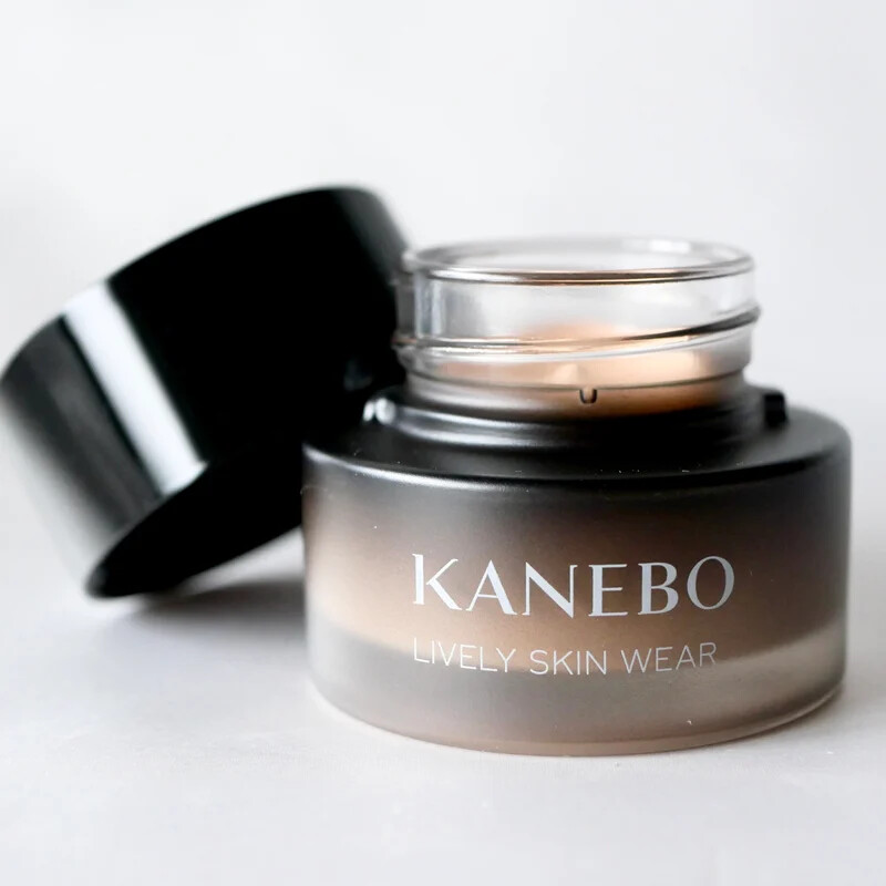 KANEBO Lively Skin Wear Foundation 8 Shades 30g (Discontinued