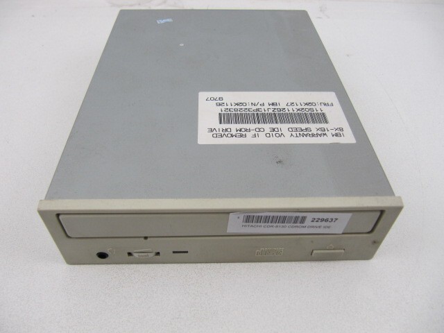 HITACHI Internal CD CD-ROM Drive SATA IDE Optical CDR-8130 Beige