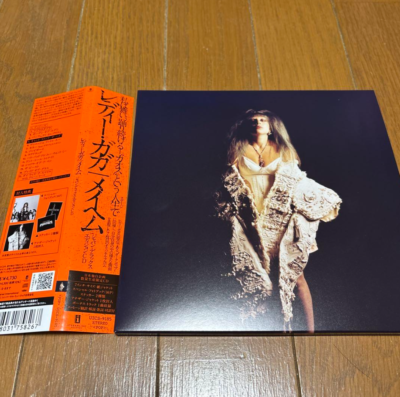 Lady Gaga Mayhem Japan Deluxe Edition CD+Photobook+Stickers 7