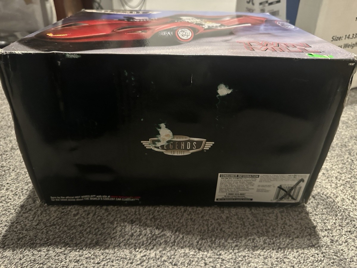 Hot Wheels - 1:24 Motorized Legends to Life Twin Mill Limited