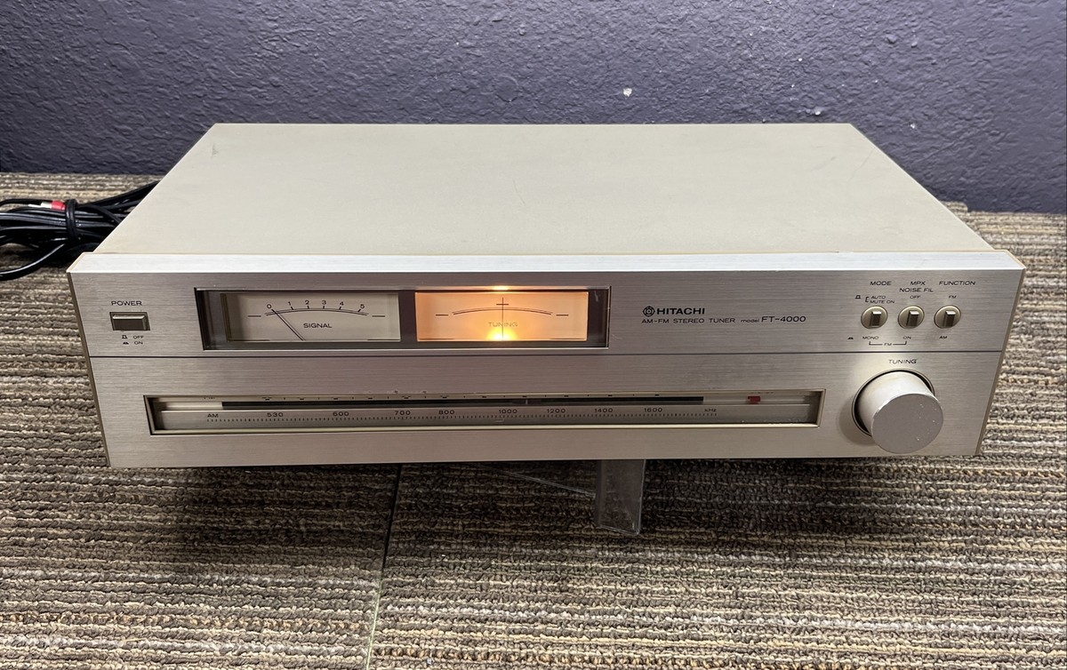 RARE Vintage Hitachi FT-4000 AM FM Stereo Tuner Silver Face - Made