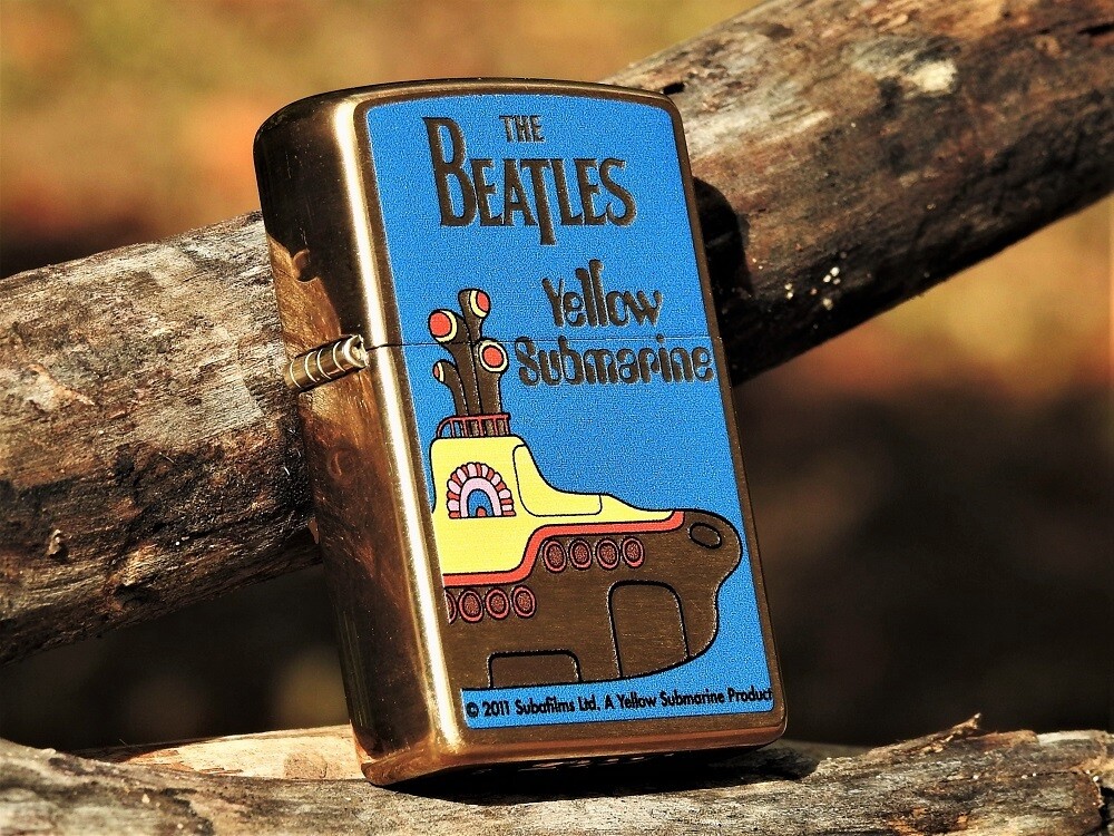 The Beatles Zippo Lighter - Yellow Submarine - Rare John Lennon