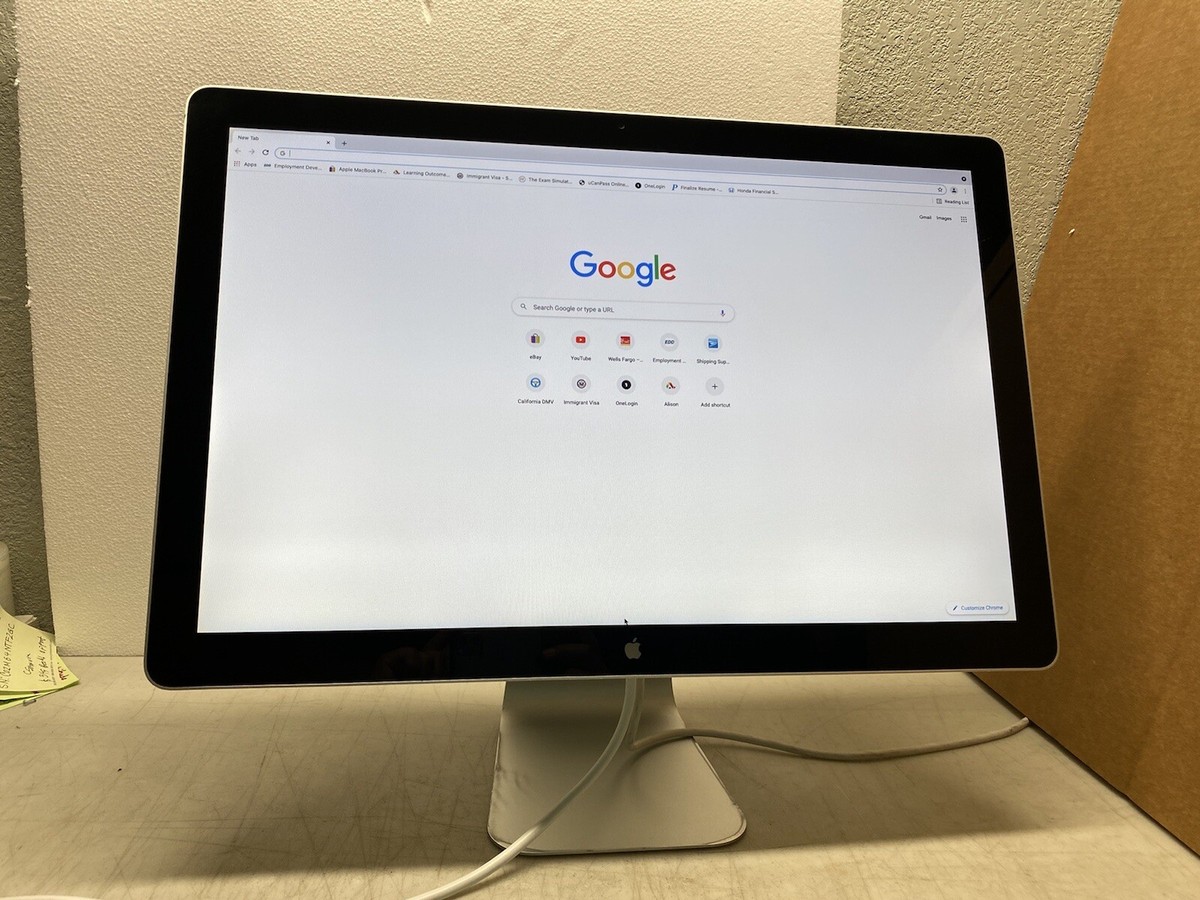 Apple LED Cinema Display A1267 24