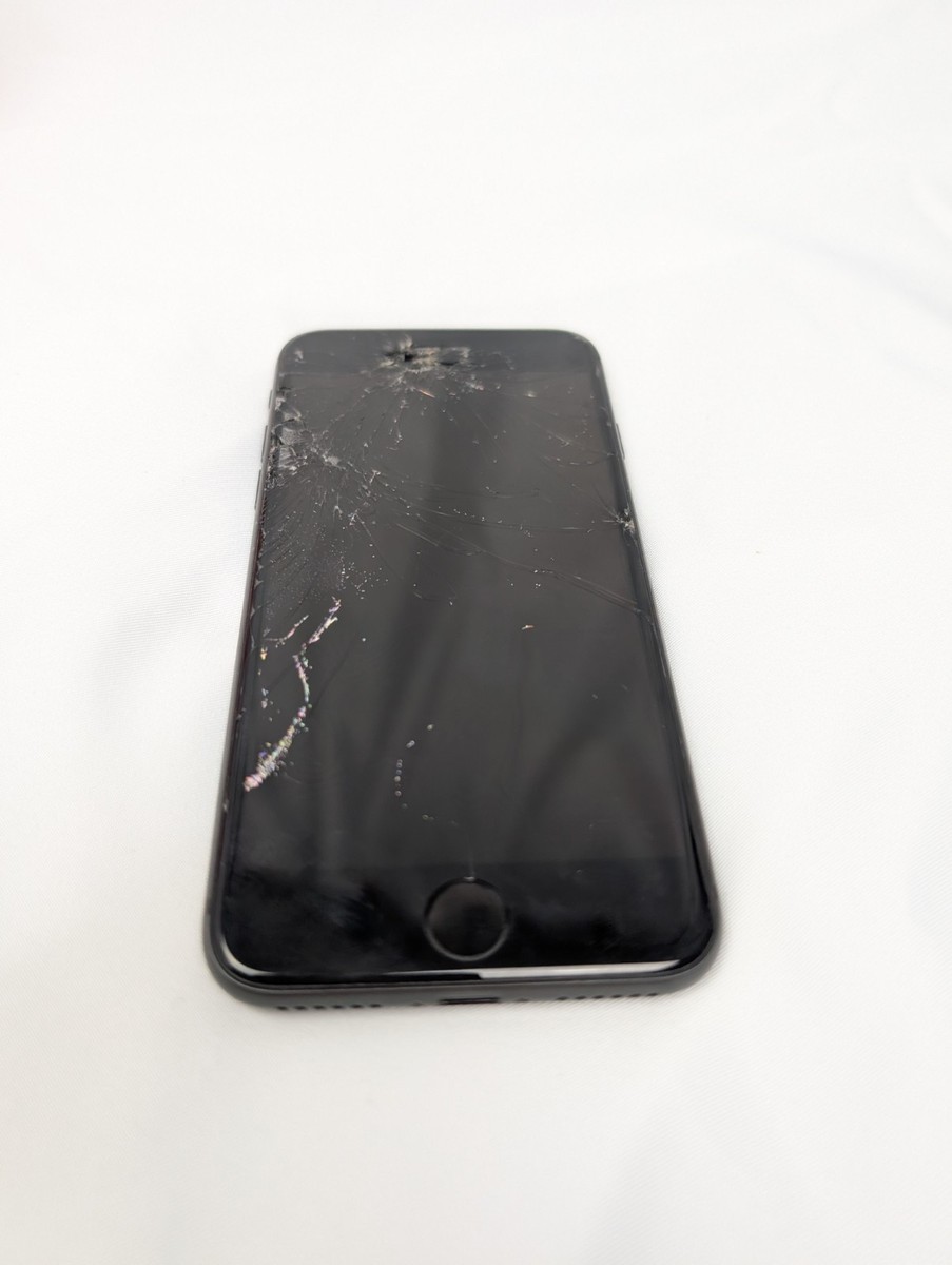 Apple iPhone 8 - Untested - Space Gray - (For Parts Only) Screen