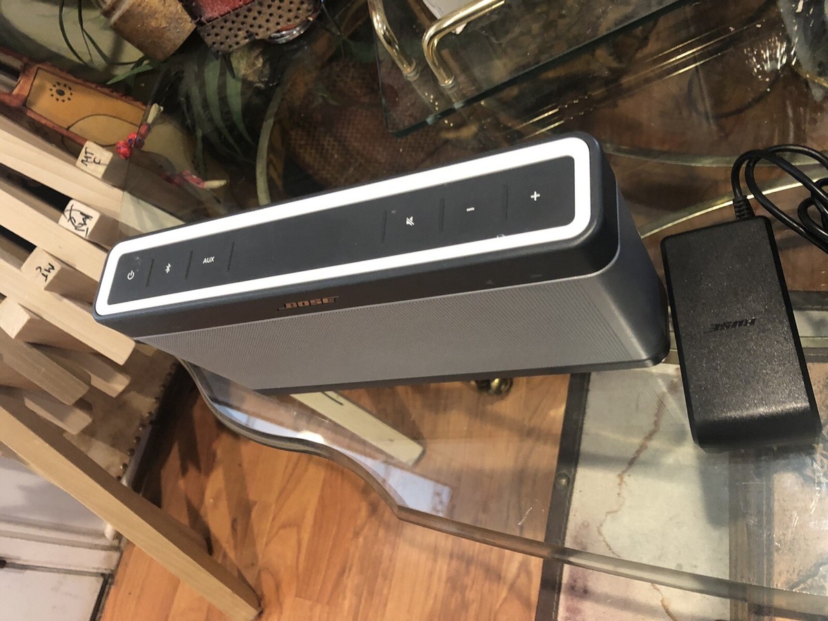 Bose Soundlink III Bluetooth Speaker Silver Bose Sound Nice Strong