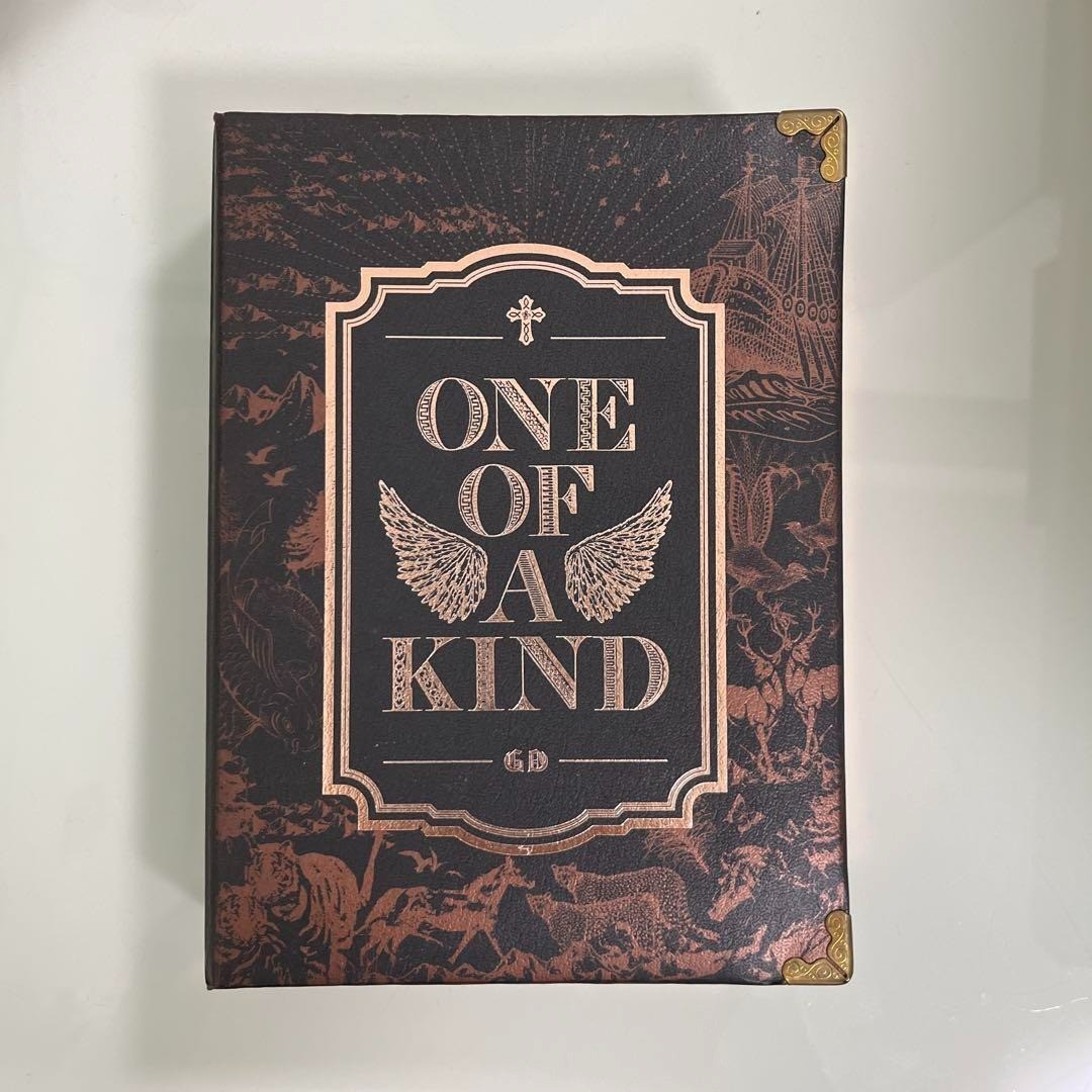BIGBANG G-DRAGON Solo 1st Mini Album ONE OF A KIND Bronze Edition