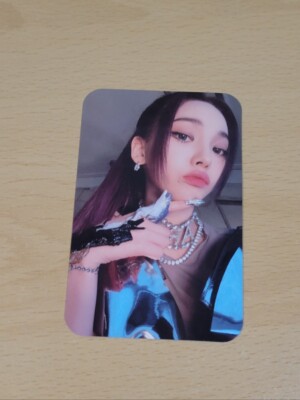 Aespa -Girls Deluxe box official photocard pc (Karina, Winter