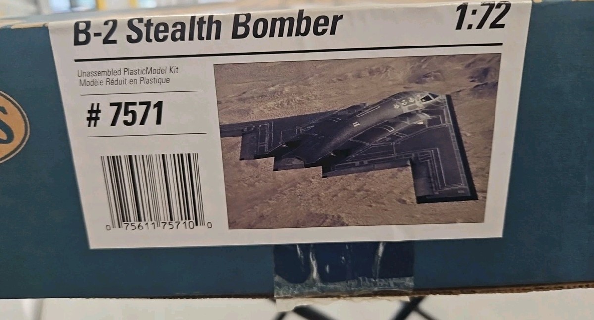 Testors Kit 7571 B-2 Stealth Bomber 1 72 for sale online | eBay