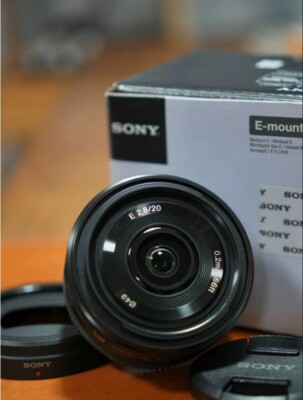Sony E 20mm F2.8 SEL20F28 [Near Mint] Wide Angle Prime Fixed Lens