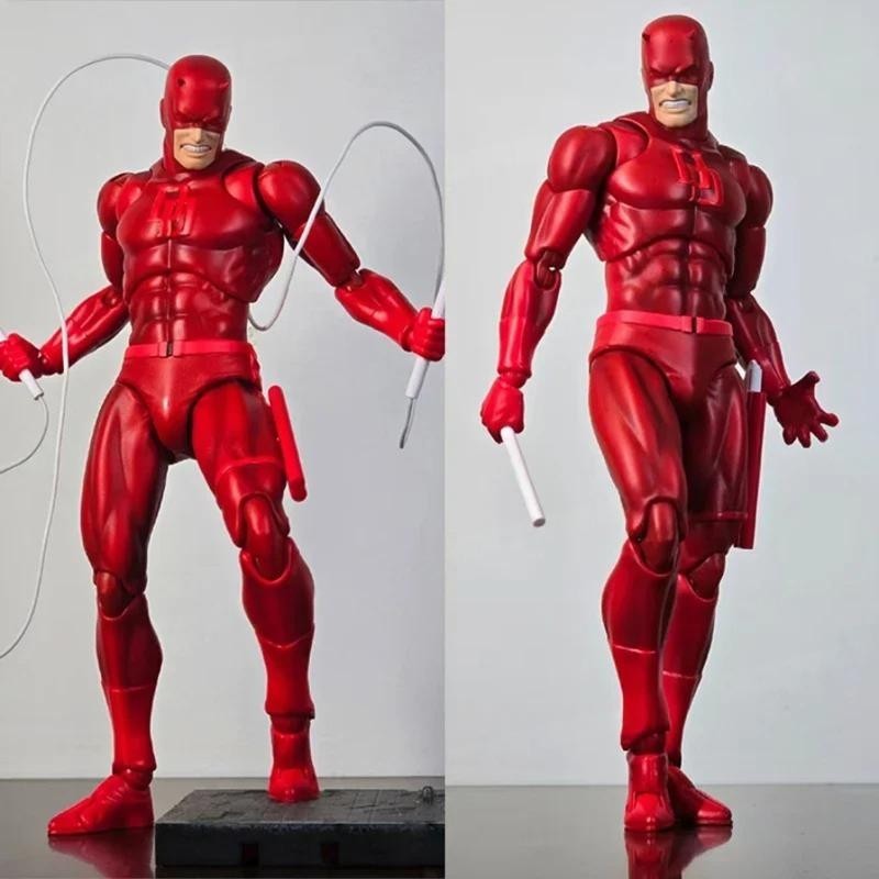 CT Toys MAFEX No.223 Daredevil Comic Ver. 6in Action Figure