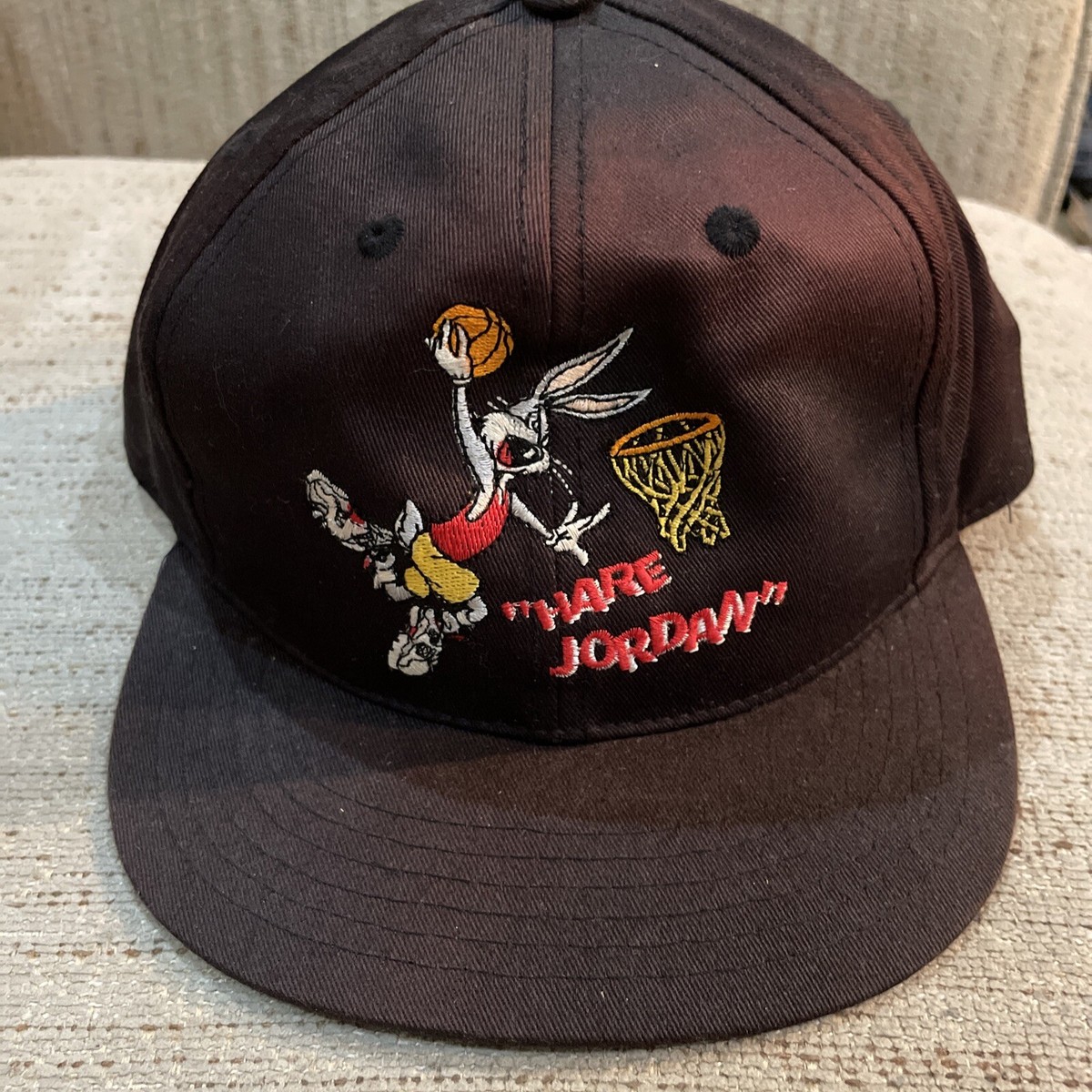 VINTAGE NIKE HARE JORDAN Bugs Bunny Looney Tunes Hat Snapback 1993