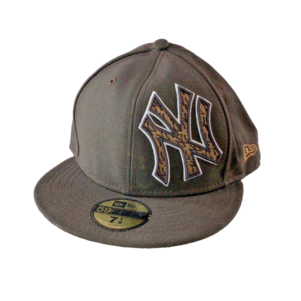 New Era 59Fifty New York Yankees Brown W/ embroidered Logo Wool
