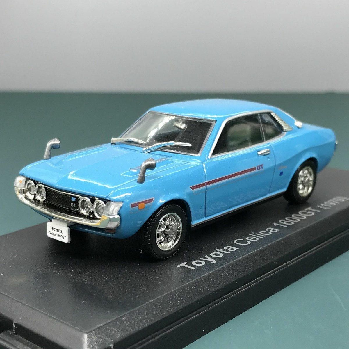 Mini Car Toyota Celica 1600GT 1970 Blue 1/43 Scale Box Display