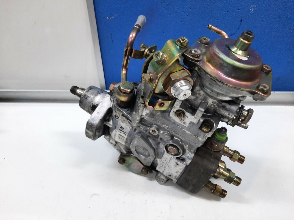 Zexel 104740-0975 VE Fuel Injection Pump for Mazda WLT Ford