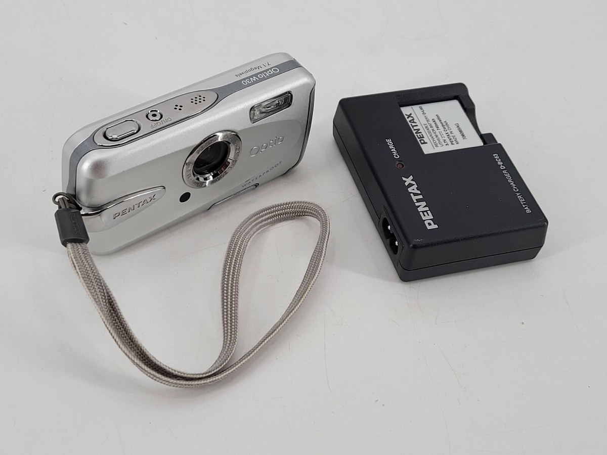 Pentax Optio W30 7.1MP Digital Camera With Charger & Battery | eBay