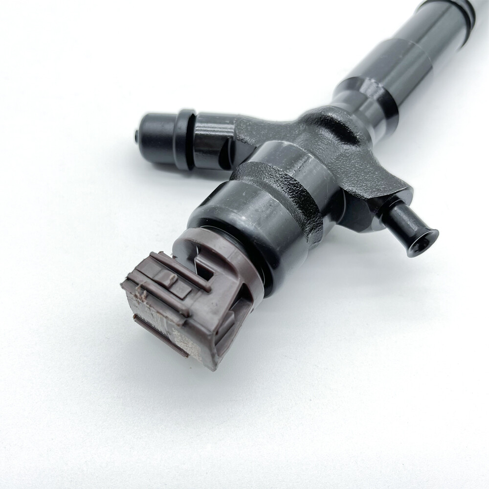 New 23670-30450 Diesel Fuel Injector For Toyota Hilux Fortuner 2KD