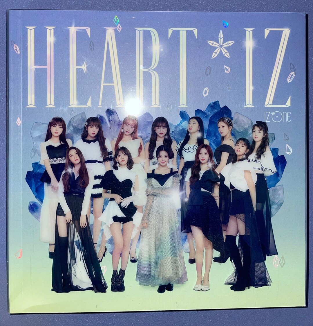 IZ*ONE [HEART*IZ] Autographed Signed Album FANSIGN IZONE | eBay