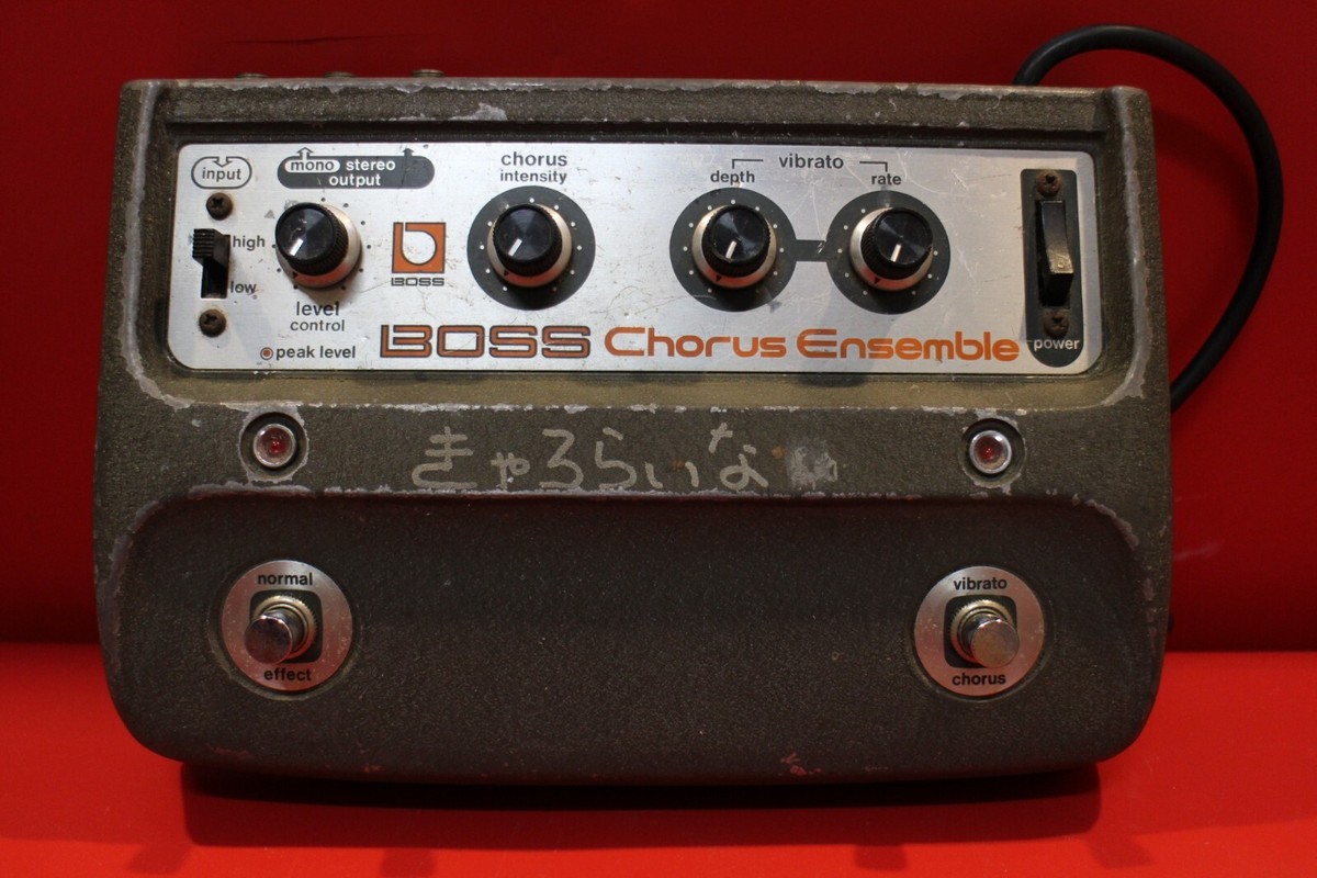 Vintage Roland BOSS CE-1 Chorus Ensemble Effects Guitar Pedal CE 1