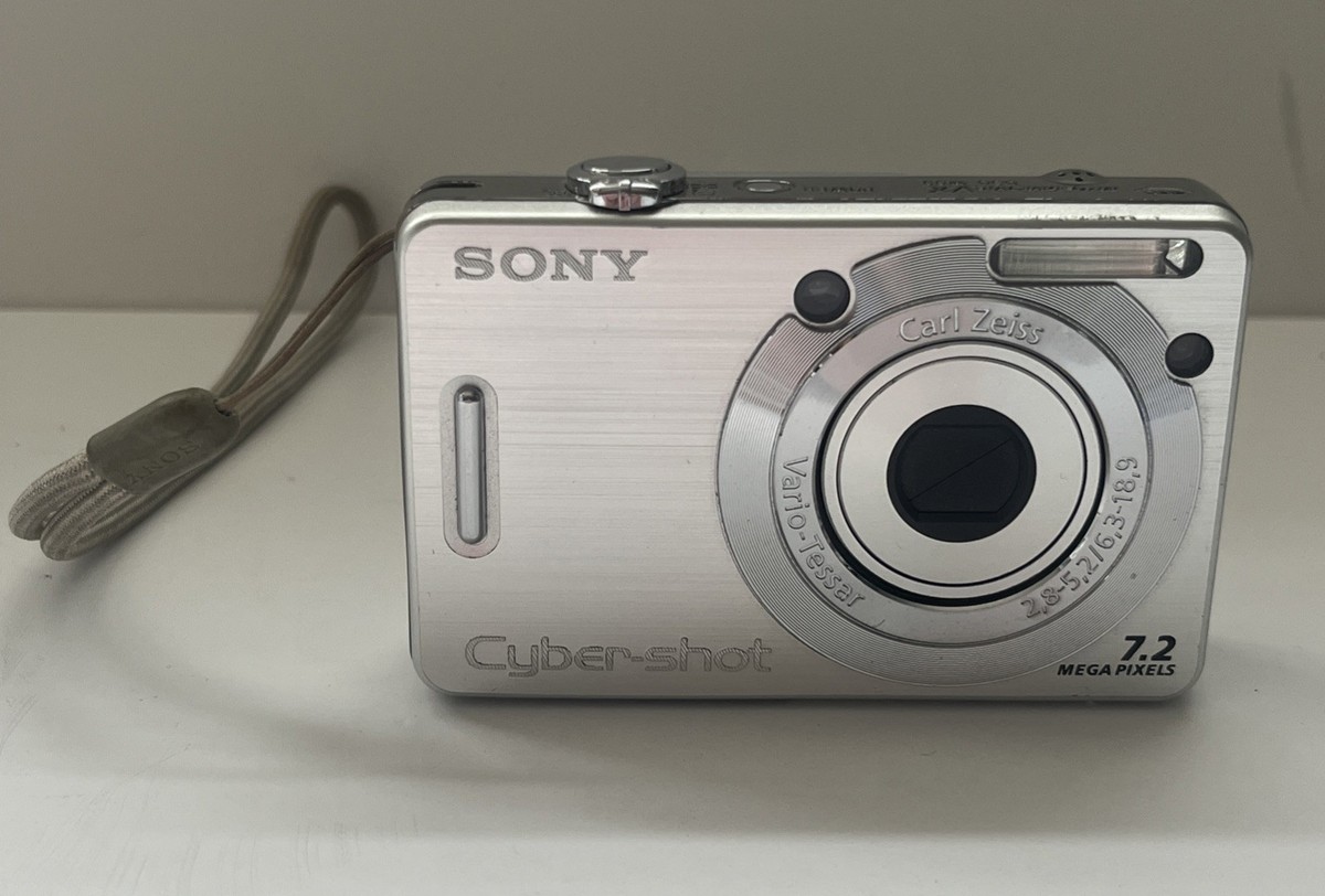 Sony Cyber-Shot DSC-W55 Digital Camera 7.2 MP 3x Optical Zoom