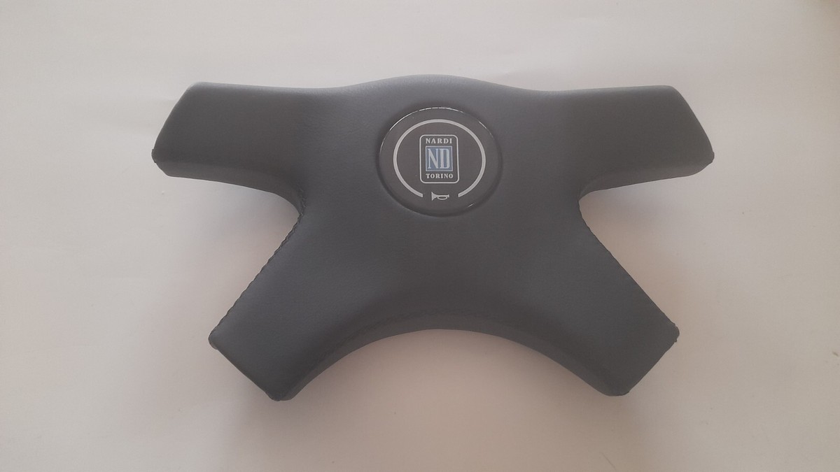 Nardi Gara 4/4 Black Leather Center Pad Steering Wheel | Genuine OEM