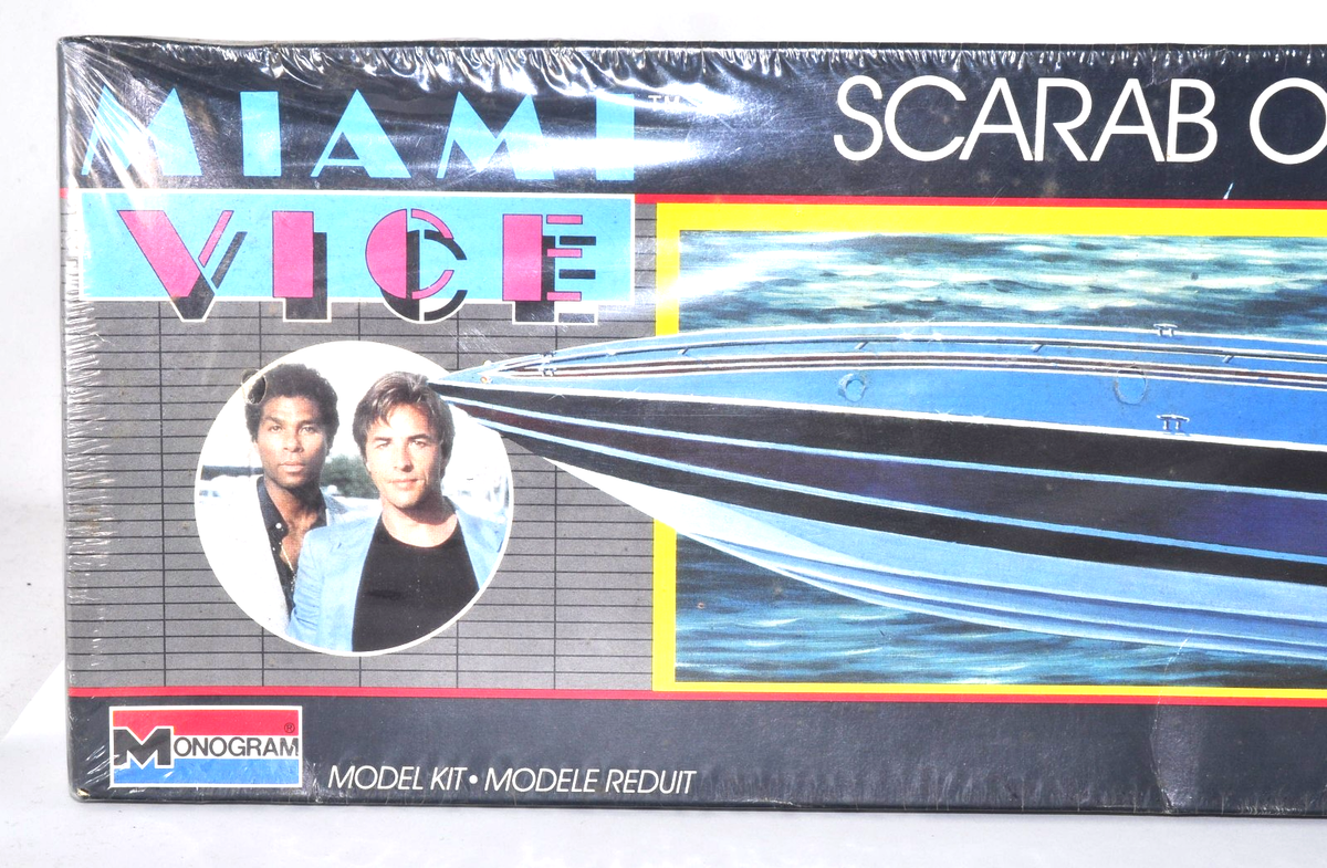 Rare Vintage Miami Vice Offshore Power Boat Model Kit Monogram