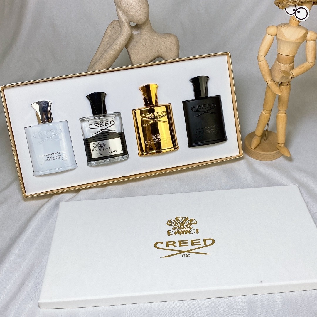Creed Eau de Parfum Gift Set – 4 x 30ml / 4 Fl. Oz Spray Bottles
