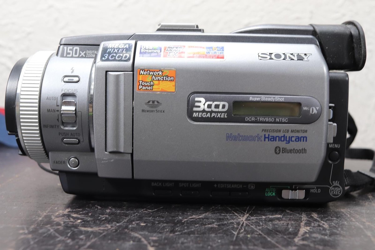Sony Handycam DCR-TRV950 NTSC Super SteadyShot DVCR No Battery