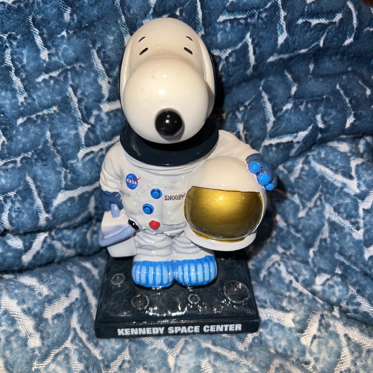 westland PEANUTS SNOOPY KENNEDY SPACE CENTER Astronaut NASA