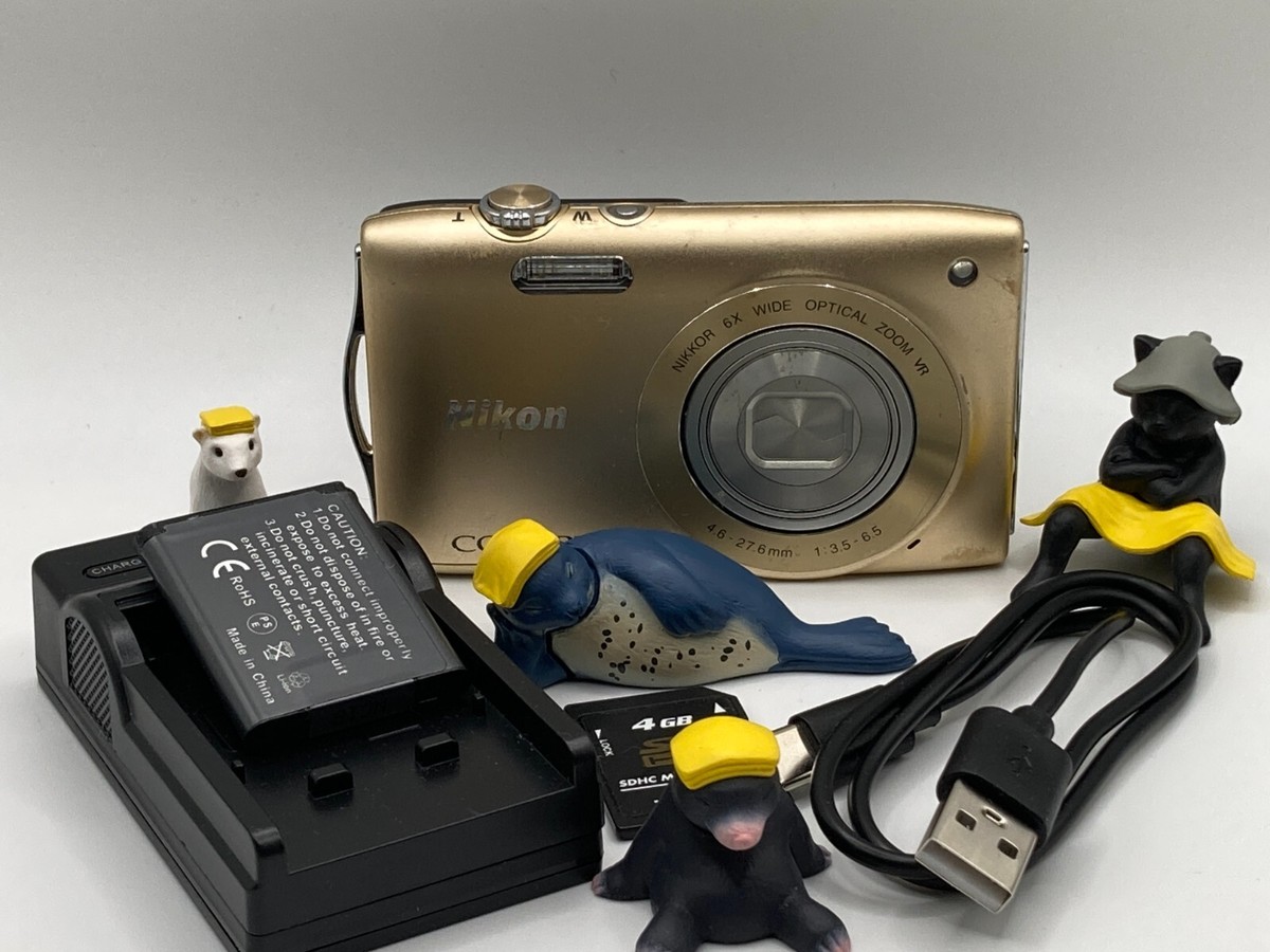 Nikon COOLPIX S3300 16 MP Digital Camera 6X Zoom gold from japan