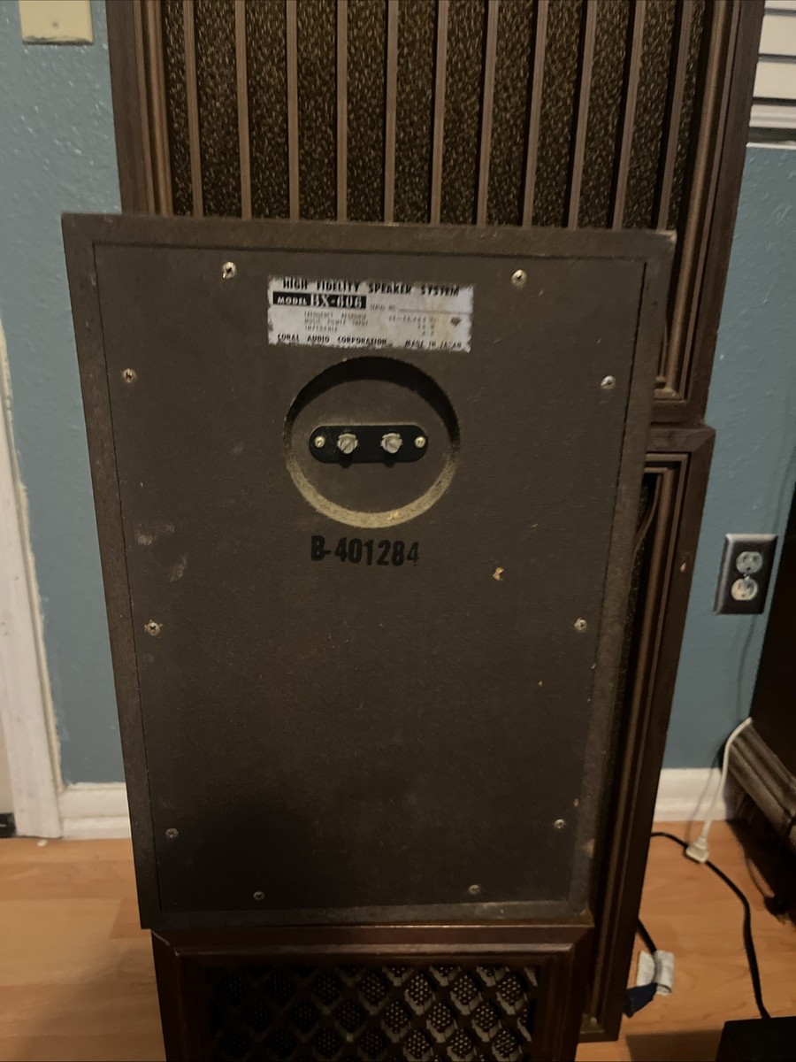 2x Vintage 1960s Japanese Coral BX-200 Speakers – Wood w/ Ornate