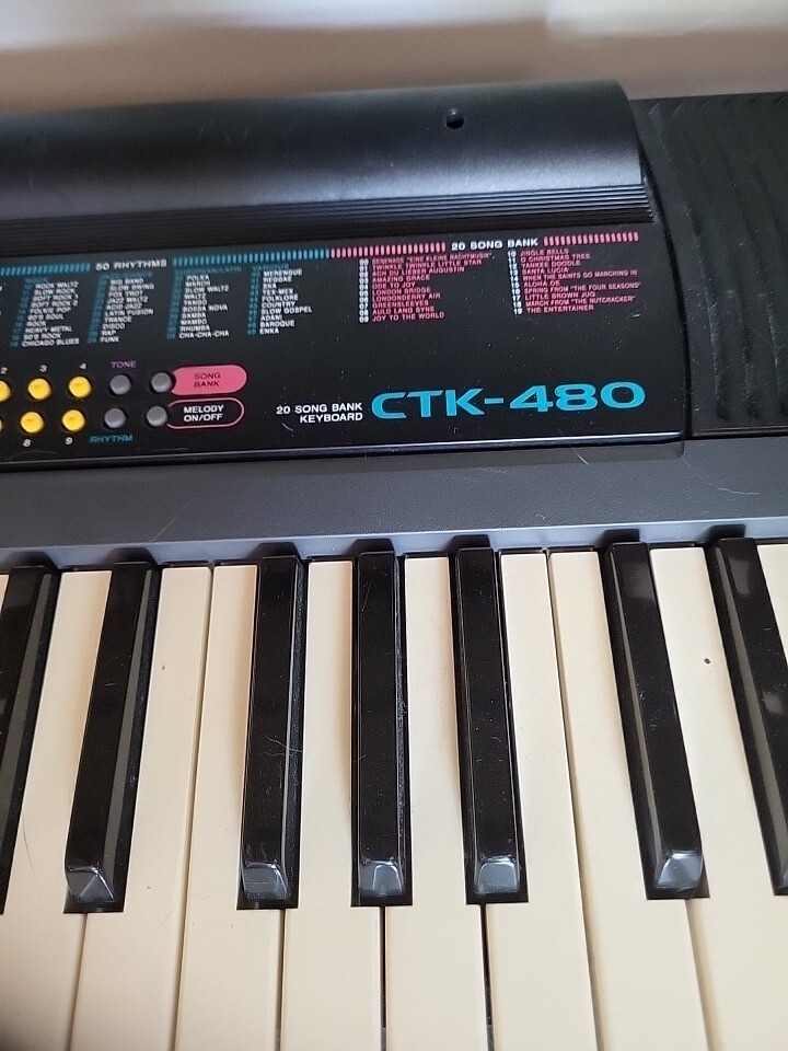 Casio CTK-480 61 Key Full-Size Portable Keyboard Missing the Cable