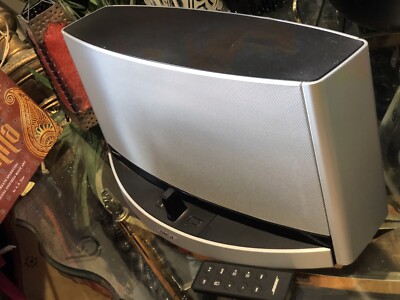 Bose SoundDock 10 Bluetooth Speaker System Great Bose Sound Mint