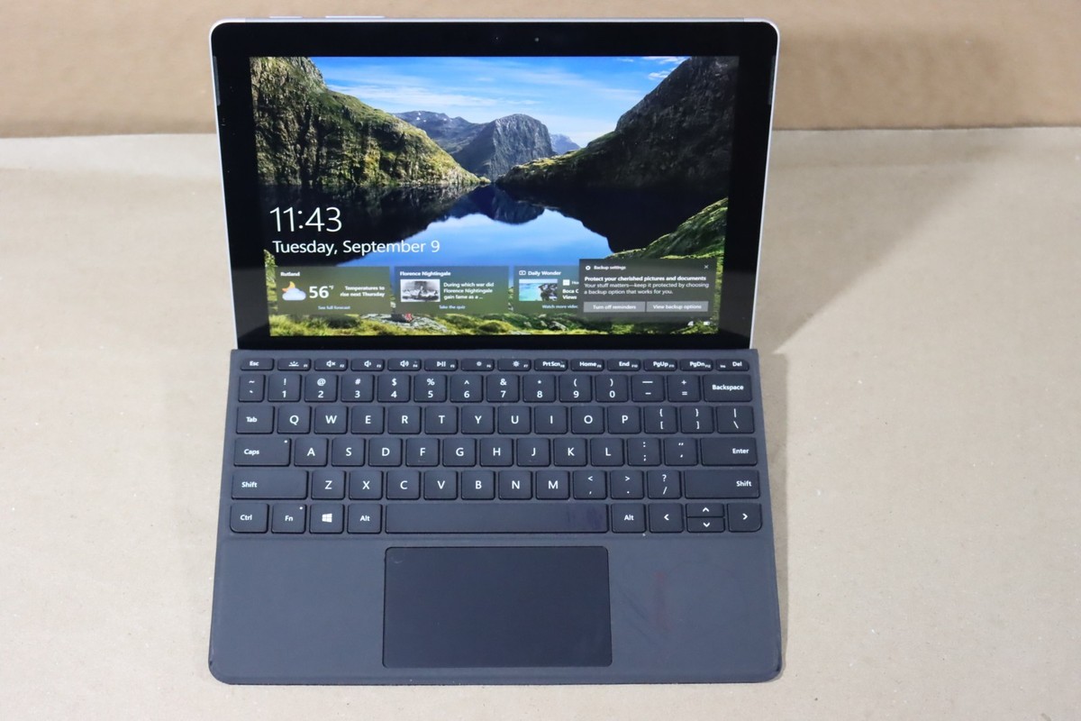 Microsoft Surface Go Model 1825 128 GB, Wi-Fi + LTE, 10 in