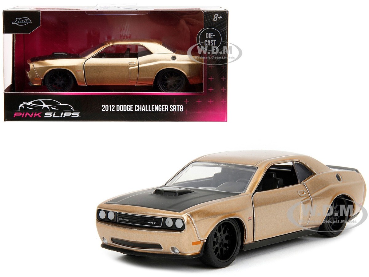 2012 DODGE CHALLENGER SRT8 GOLD 1/32 DIECAST MODEL CAR BY JADA