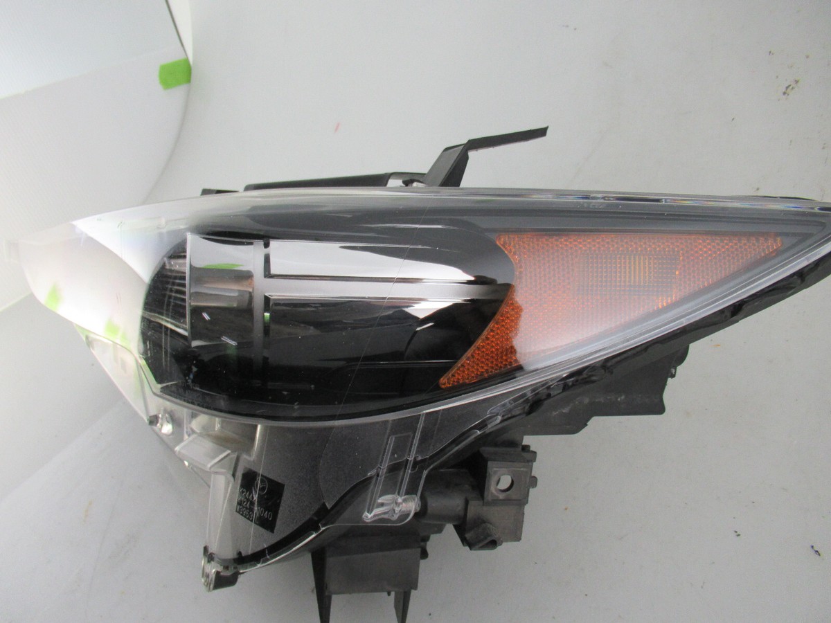 0559② CX-5 KF系 ヘッドライト K124-51040 W3953