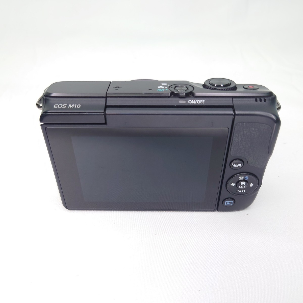 N.MINT] Canon EOS M10 18.0MP camera - Black EF-M 15-45mm IS STM