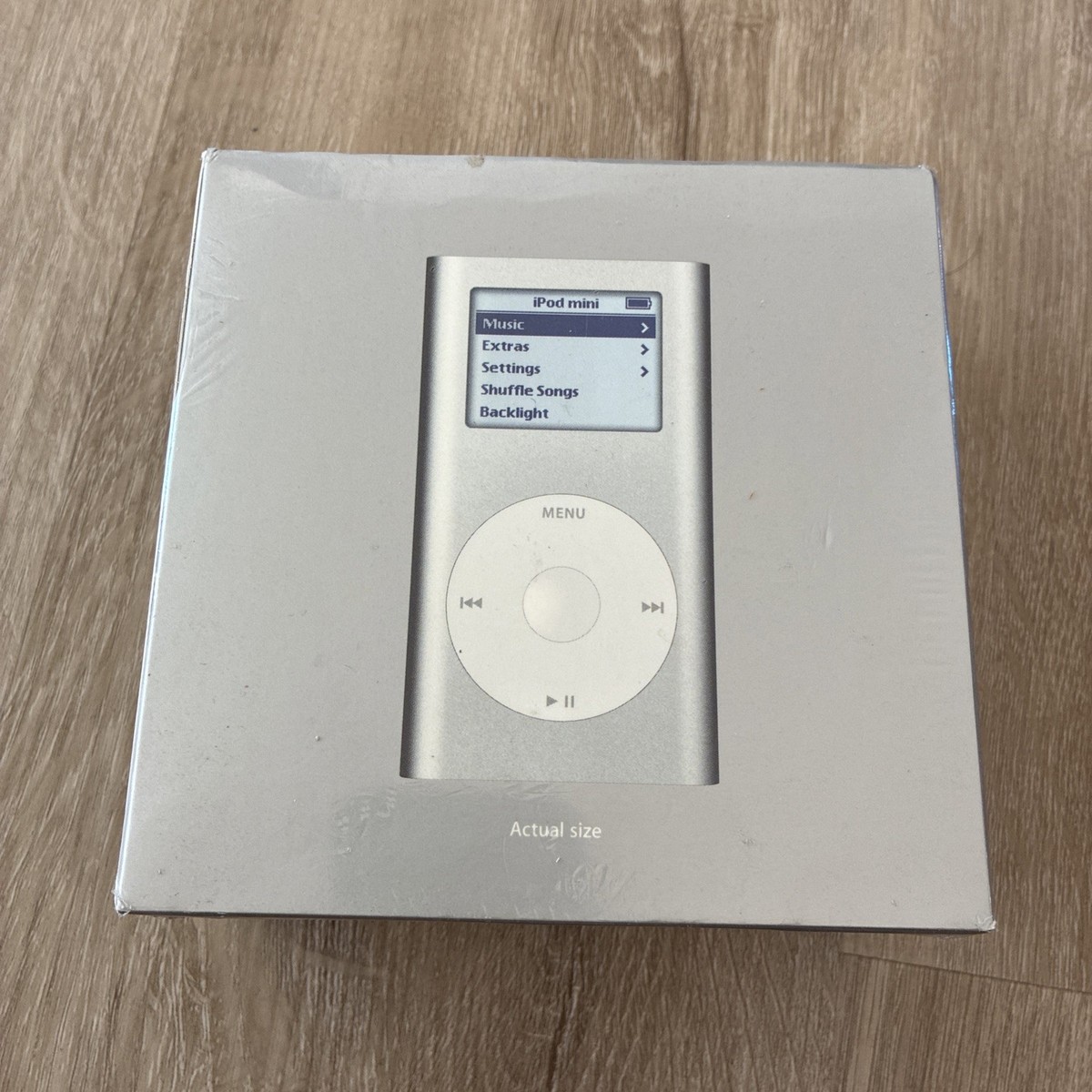 VERY RARE! sealed NEW Silver iPod Mini 2nd gen 6gb in plastic