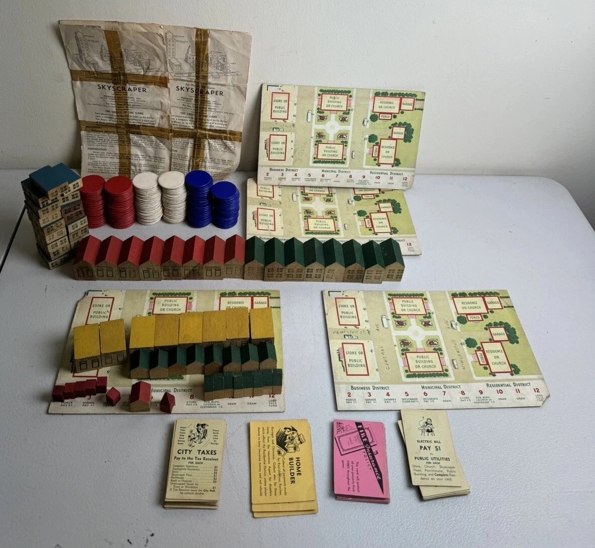 Parker Brothers 1937 Year Vintage Manufacture Board & Traditional