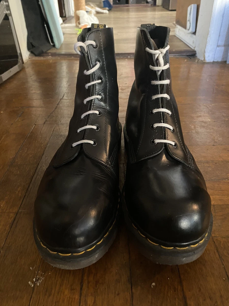 Dr. Martens 1980s Vintage Clothing, Shoes & Accessories for sale