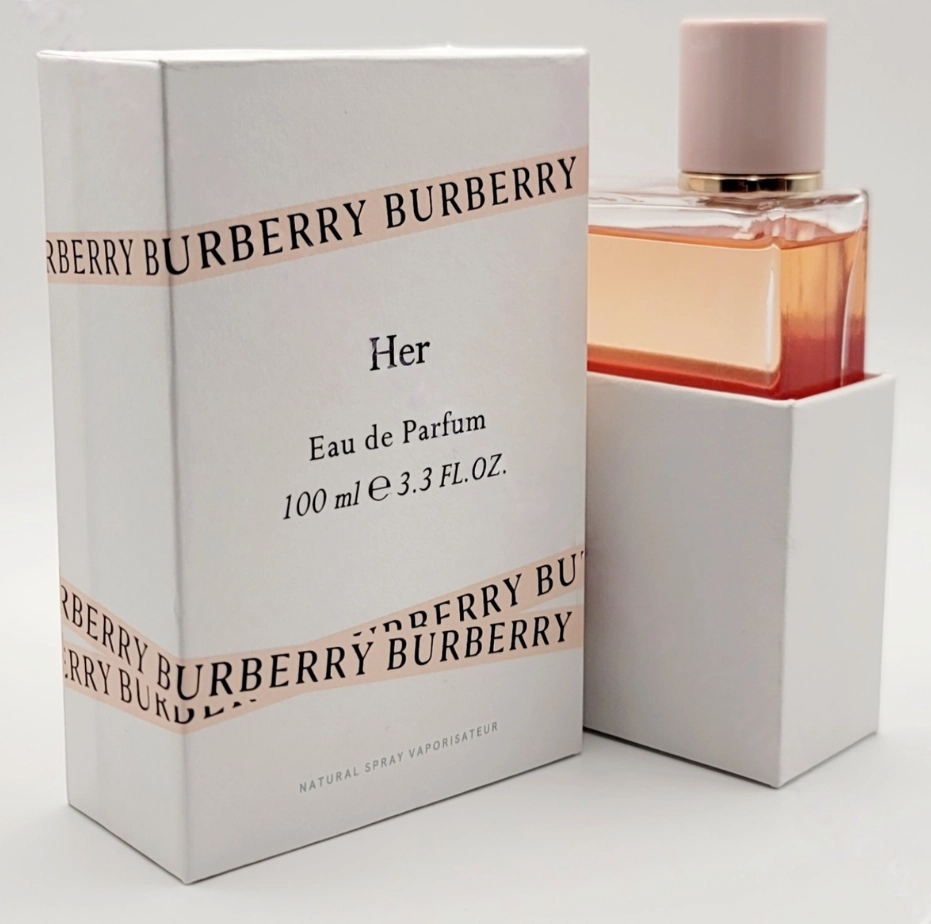 ほぼ未使用】Burberry Her Eau de Parfum 30ml ほぼ未使用】Burberry