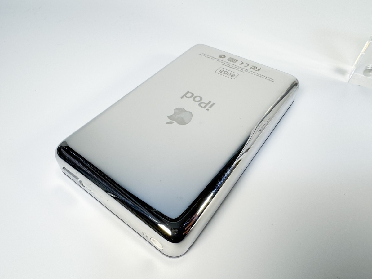 Apple iPod MA450J 5.5世代 80GB Apple iPod MA450J/A ブラック (80GB